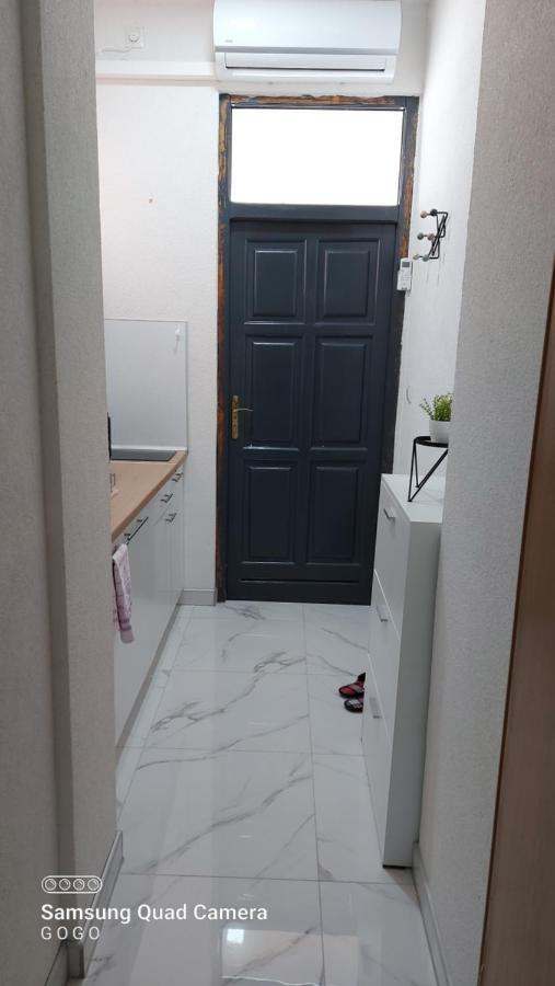 Studio Apartman Malkoc Bihać エクステリア 写真